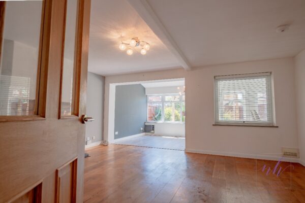 Taymar, Shepherds Place, Kineton, Warwick