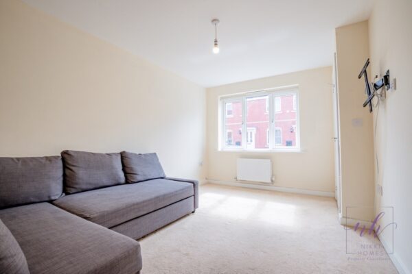 Bradley Walk, Wellesbourne, Warwick