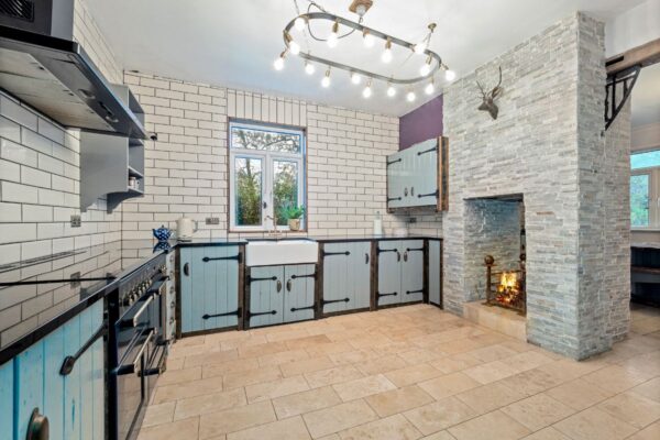 Oak Lodge, Kings Lane, Snitterfield, Stratford-upon-Avon