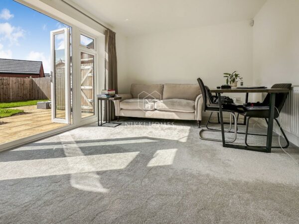 Anson Close, Shackleton Village, Stratford-Upon-Avon