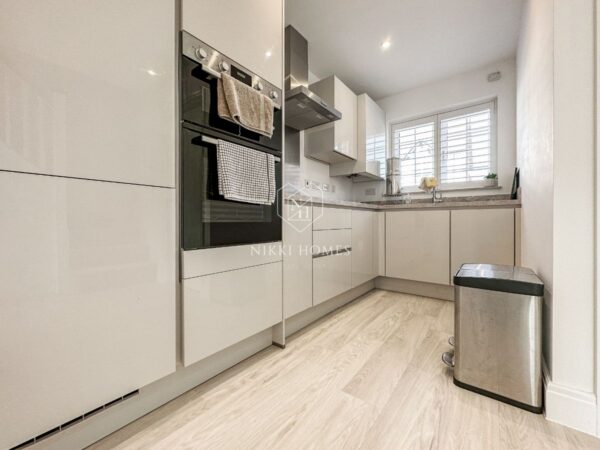 Anson Close, Shackleton Village, Stratford-Upon-Avon