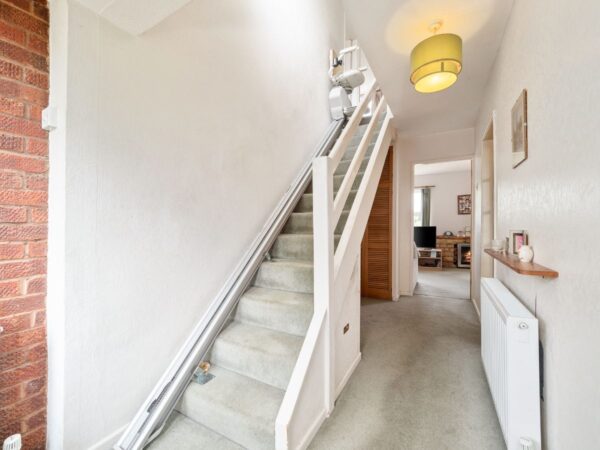 Arras Boulevard, Hampton Magna, Warwick
