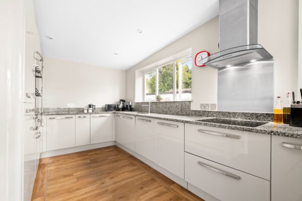 Cedar Close, Stratford-upon-Avon