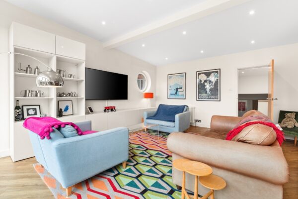 Cedar Close, Stratford-upon-Avon