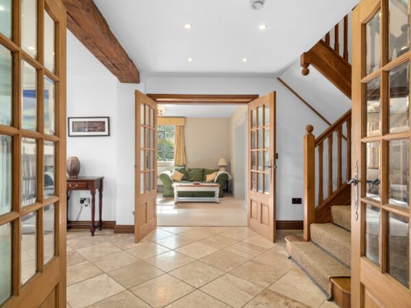 Pear Tree House, Pebworth Road, Ullington, Evesham