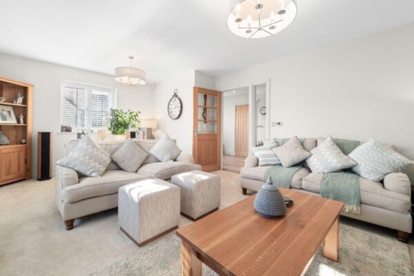 Maple Close, Honeybourne, Evesham