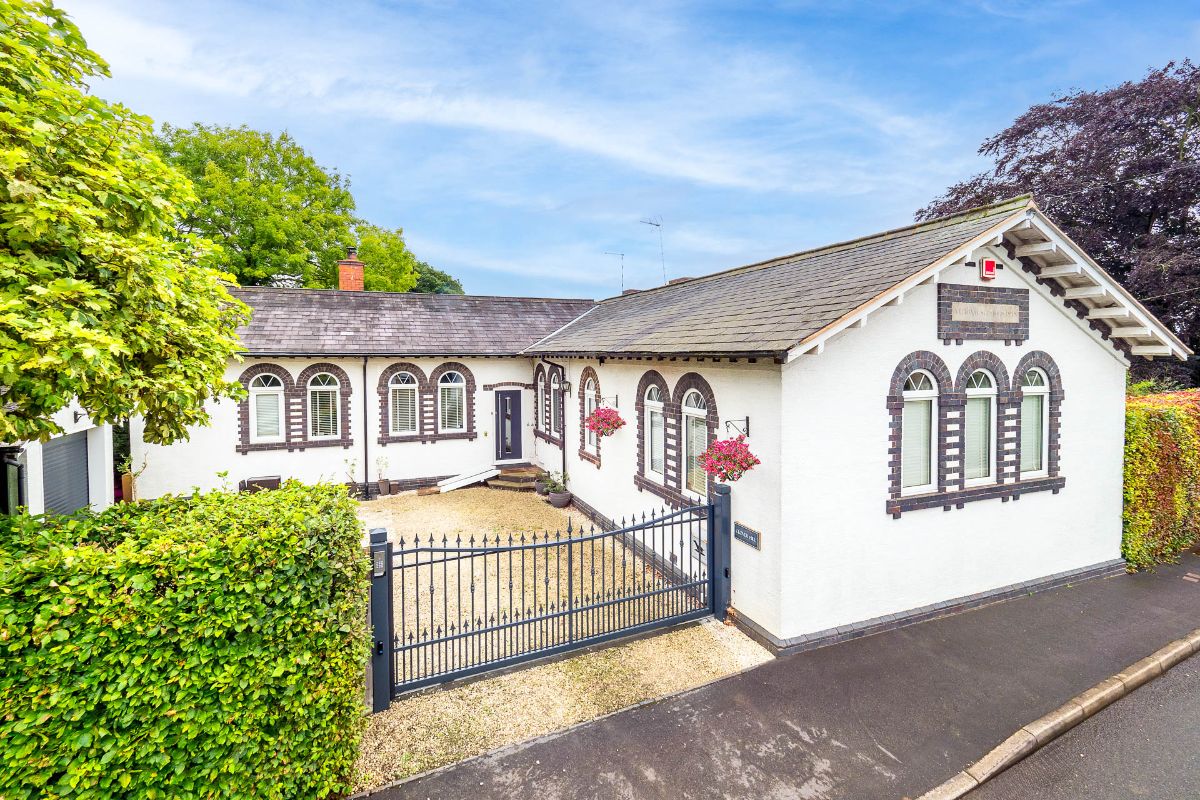 Clover Hill, Langley Road, Claverdon, Warwick