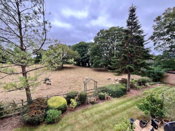Flat , Hill House, - Welcombe Road, Stratford-upon-Avon