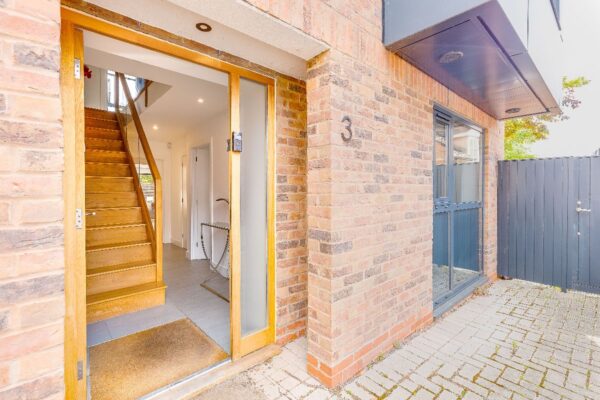 Abbotsford Mews, New Street, Kenilworth