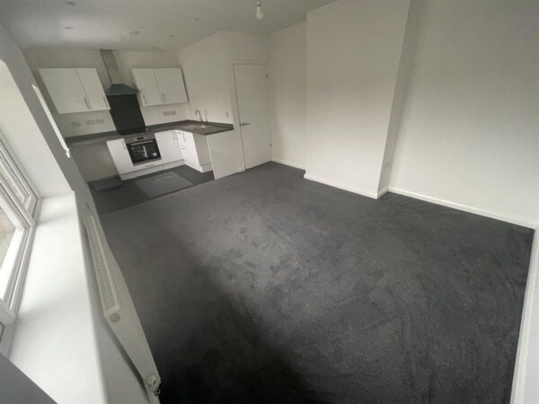 Flat D, Woodlands Road, Stratford-upon-Avon
