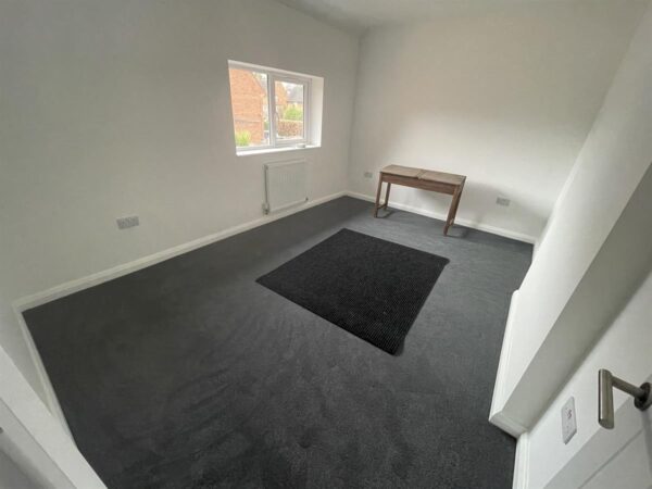 Flat D, Woodlands Road, Stratford-upon-Avon