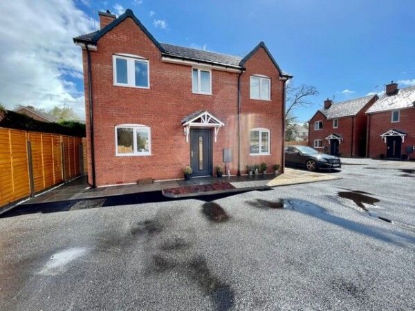 Brookview Mews, Stratford-Upon-Avon