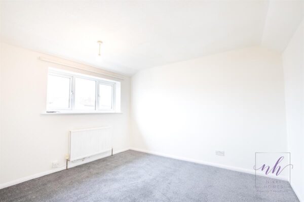 Meadow Sweet Road, Stratford-upon-Avon