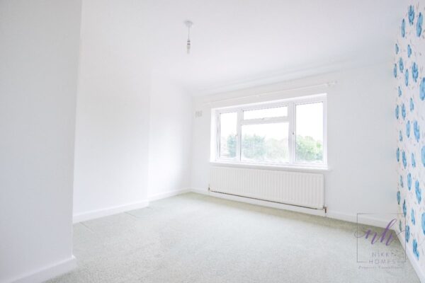 Ash Grove, Stratford-upon-Avon