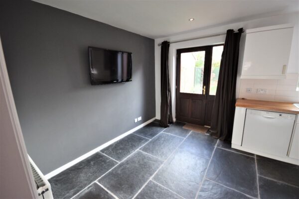 Sandown Close, Stratford-upon-Avon