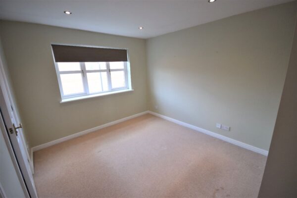 Sandown Close, Stratford-upon-Avon
