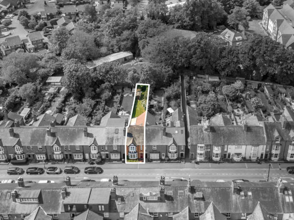 Perfect Project Property in Community Led Road - Albany Road, Stratford