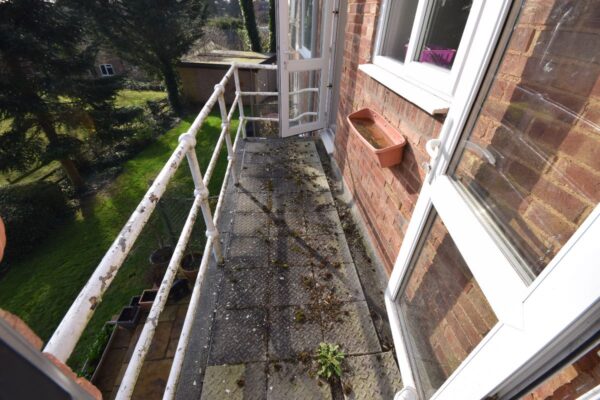 Flat , Hill House, - Welcombe Road, Stratford-upon-Avon