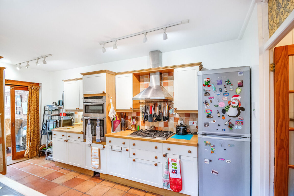 Perfect Project Property in Community Led Road - Albany Road, Stratford