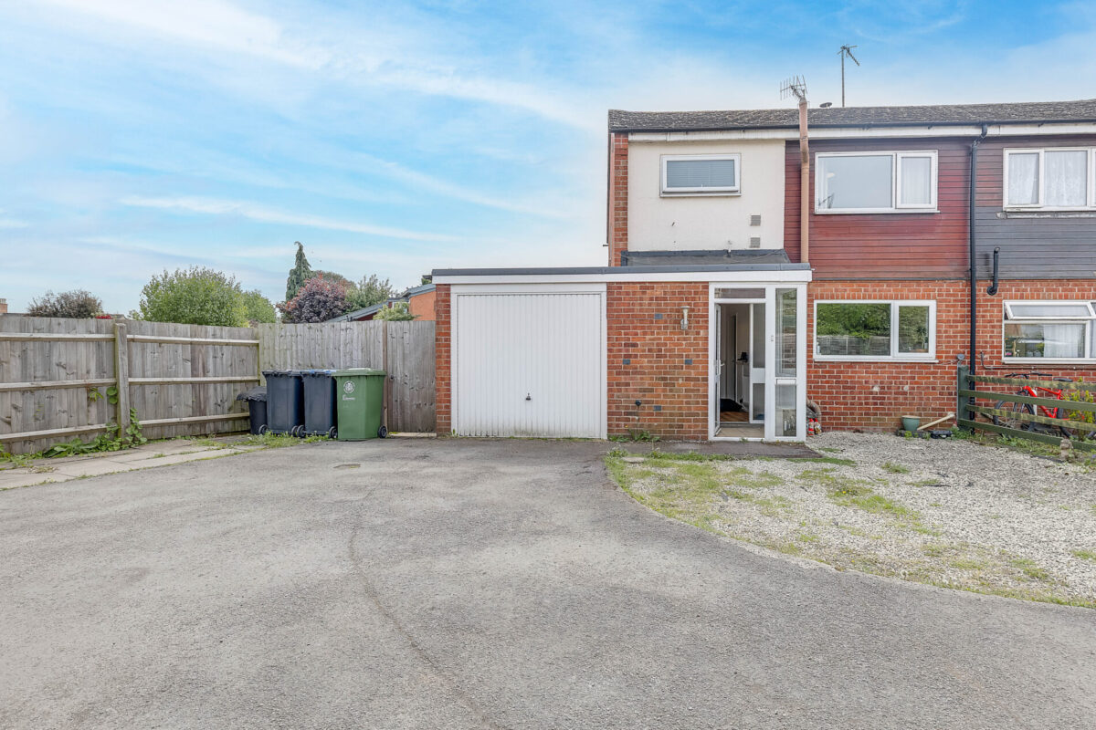 Evesham Road, Stratford-Upon-Avon, CV37