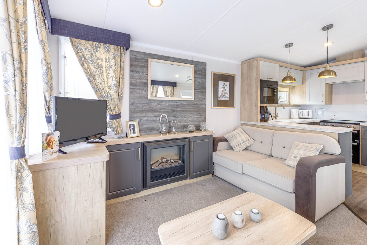 Tiddington Road, Stratford Upon Avon, CV37
