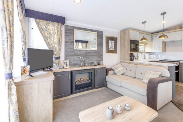 Tiddington Road, Stratford Upon Avon, CV37