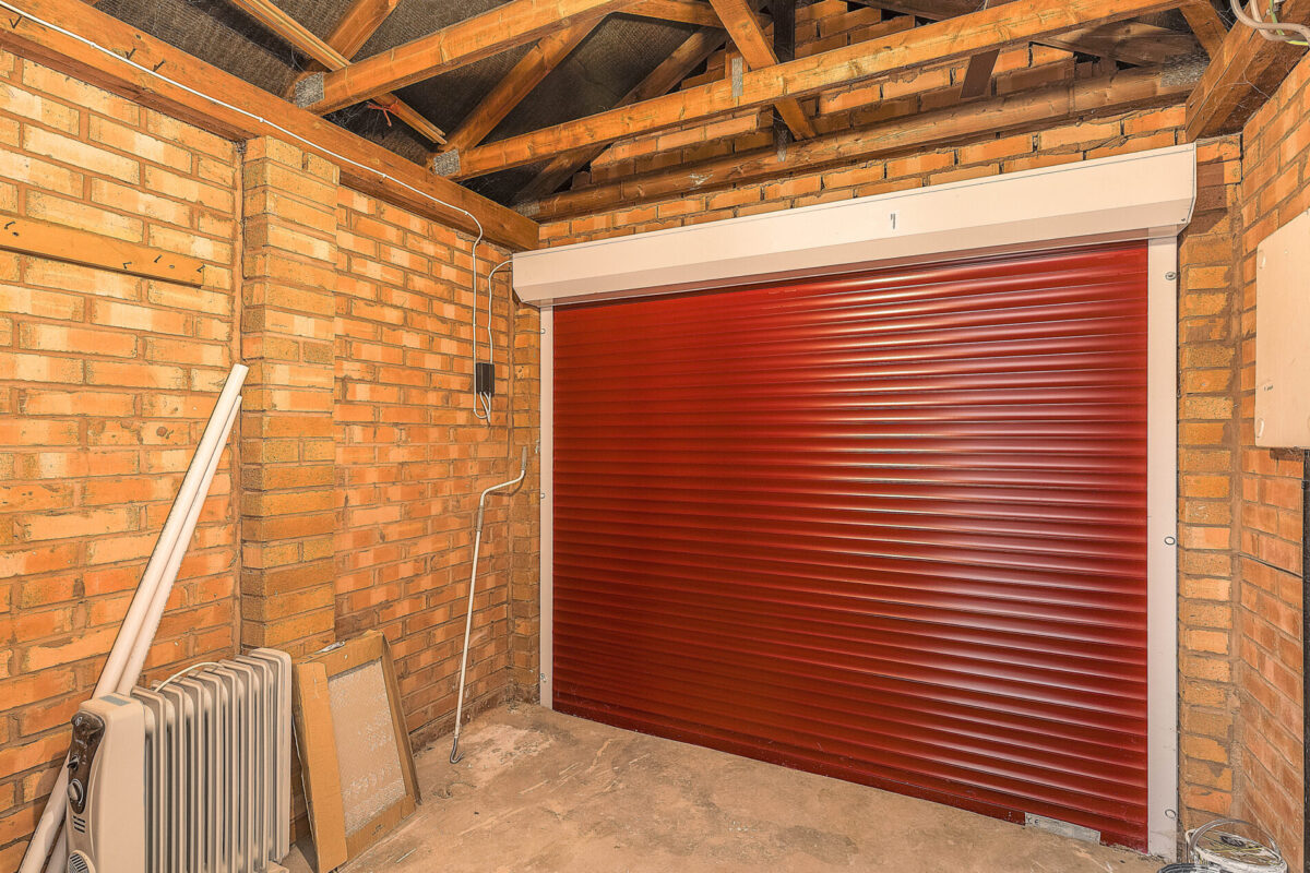 St. Andrews Crescent, Stratford-Upon-Avon, CV37