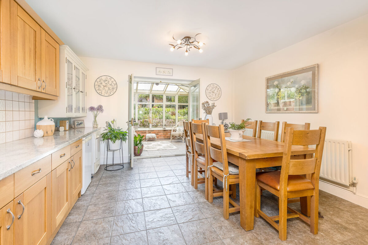 Church Road, Snitterfield, CV37