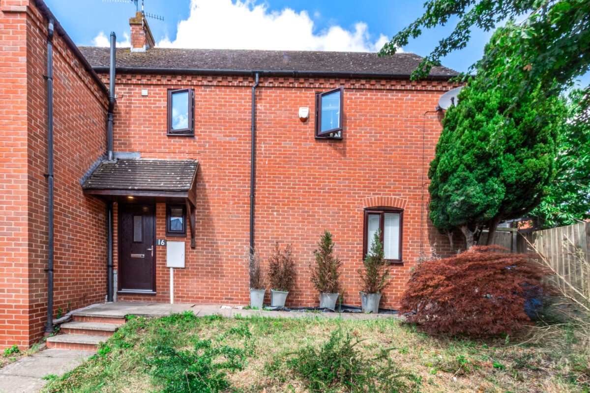 Hurdlers Lane, Snitterfield, CV37