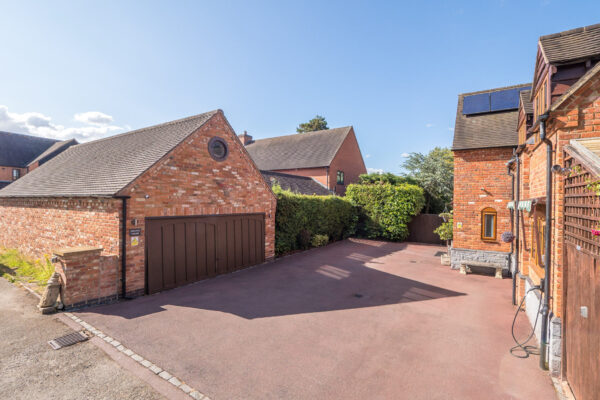 Welford Road, Long Marston, CV37