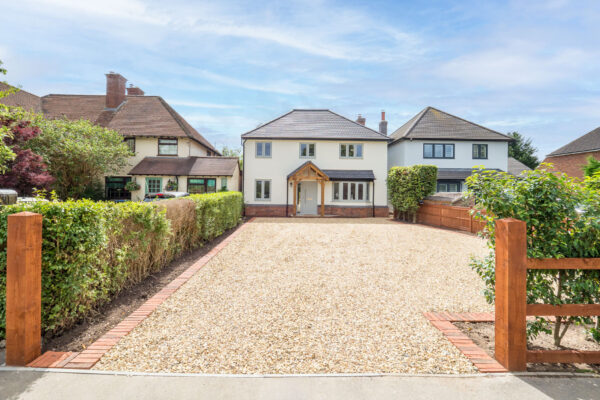 Luddington Road, Stratford-Upon-Avon, CV37
