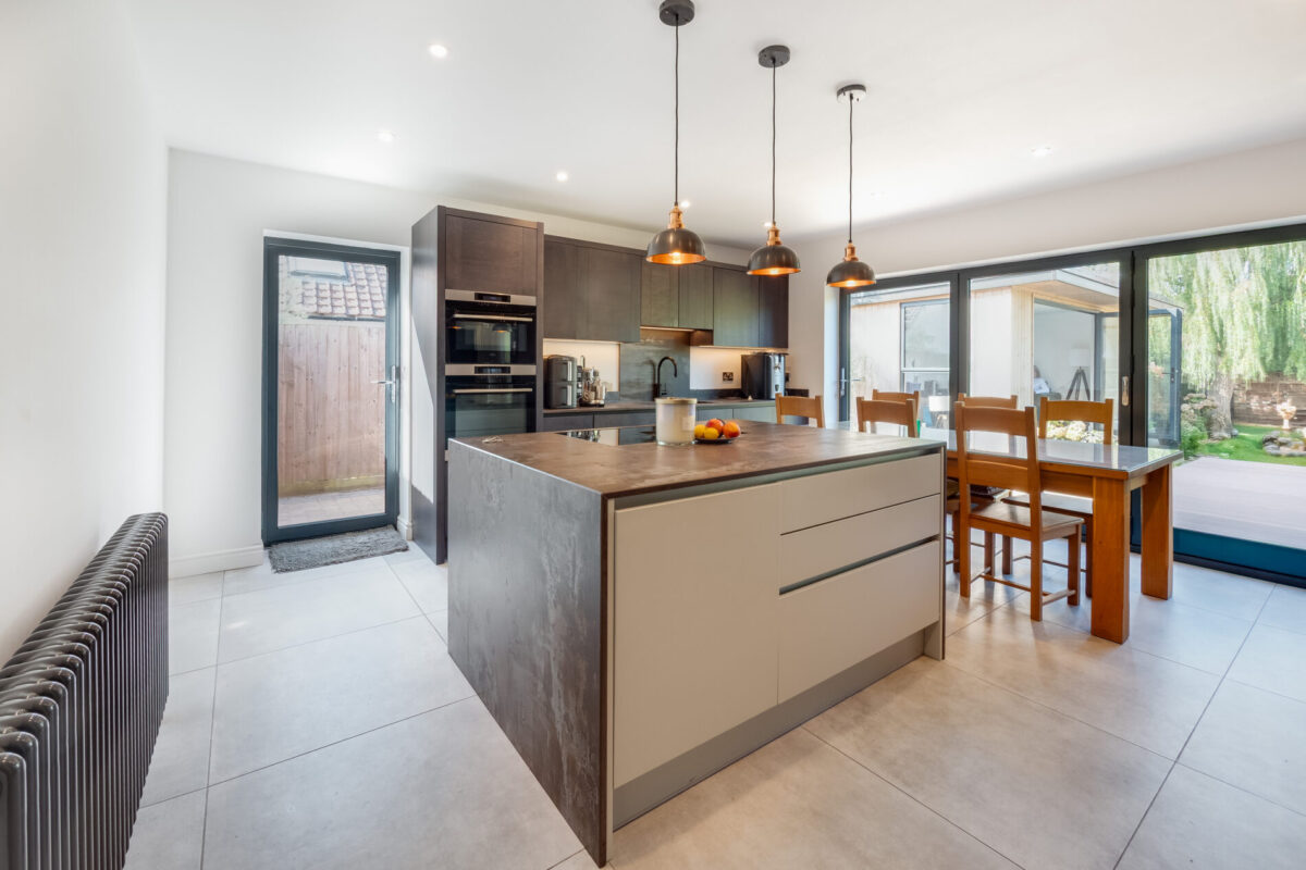 Evesham Road, Stratford-Upon-Avon, CV37