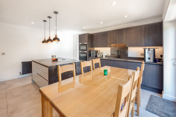 Evesham Road, Stratford-Upon-Avon, CV37