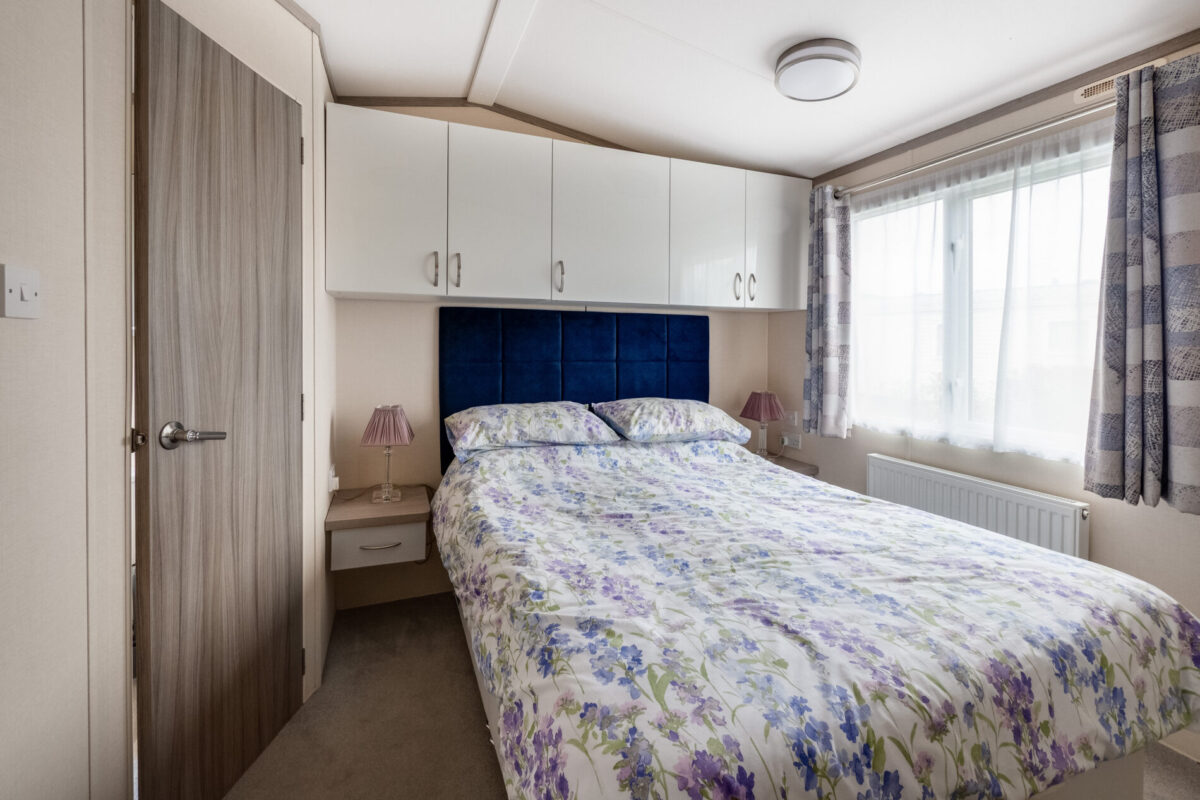 Rayford Park, Tiddington Road, CV37