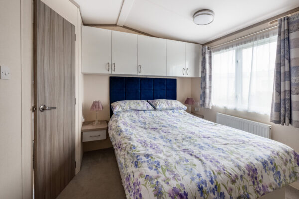 Rayford Park, Tiddington Road, CV37