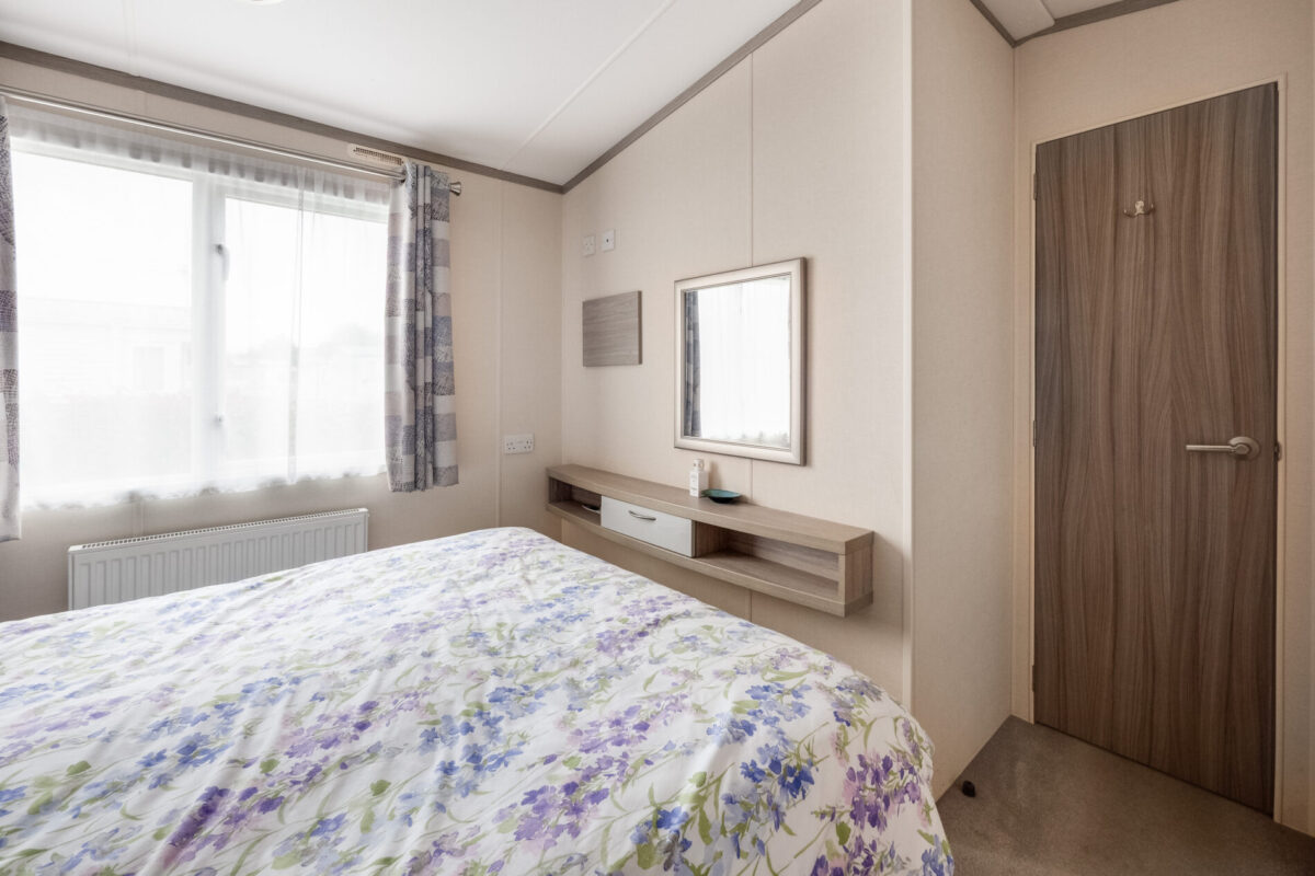 Rayford Park, Tiddington Road, CV37
