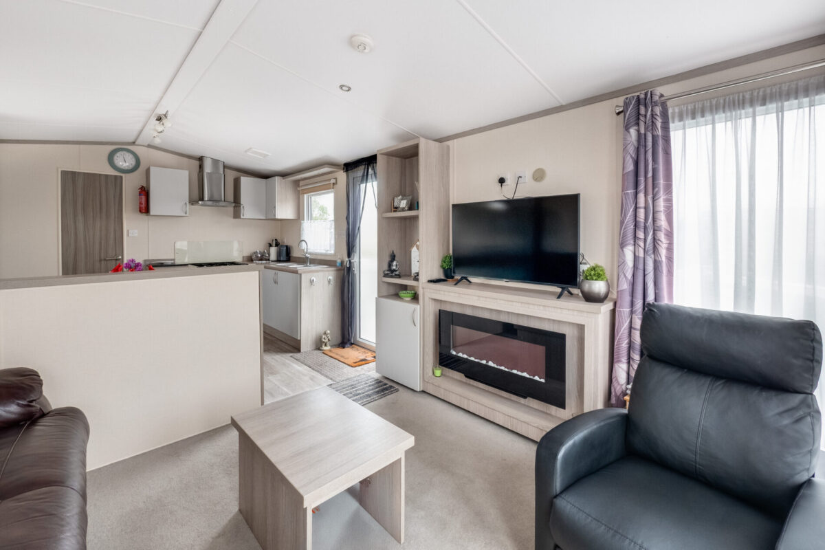 Rayford Park, Tiddington Road, CV37