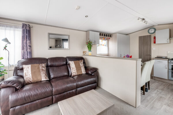 Rayford Park, Tiddington Road, CV37