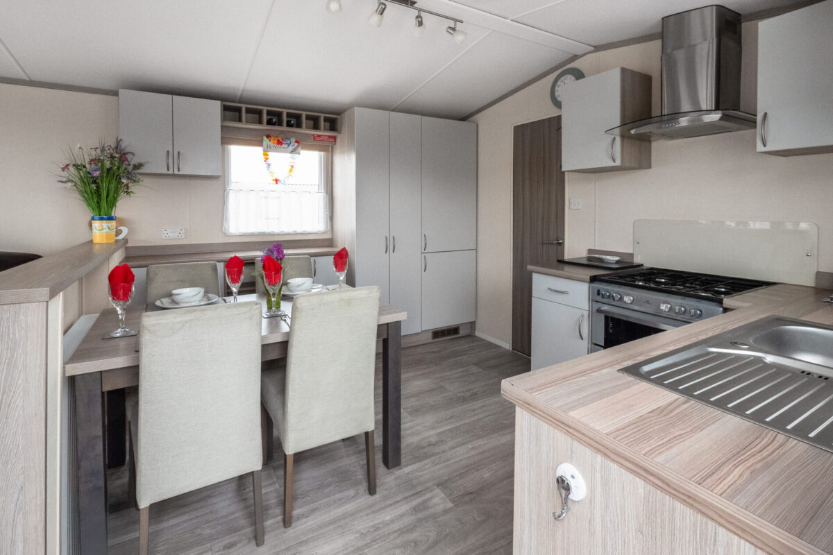 Rayford Park, Tiddington Road, CV37