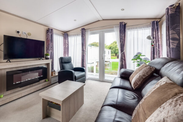 Rayford Park, Tiddington Road, CV37