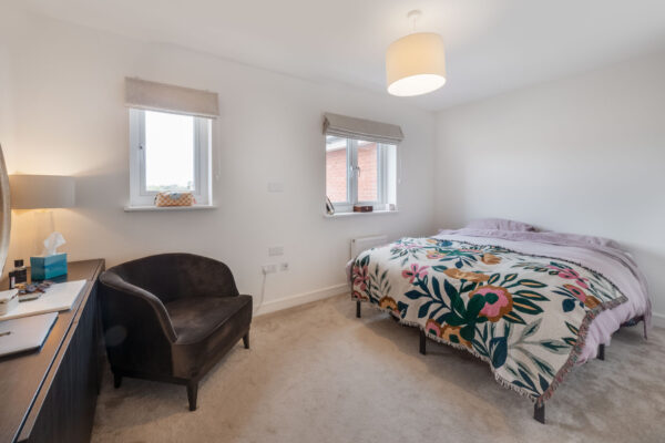 Claude Eliot Way, Tiddington, CV37