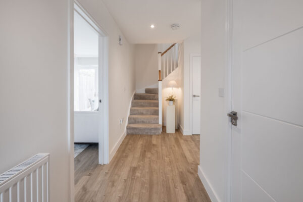 Claude Eliot Way, Tiddington, CV37