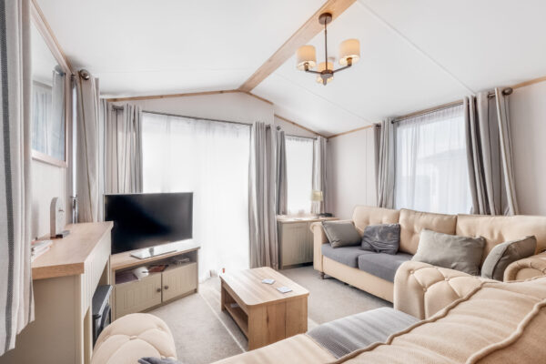 Avon Park, Warwick Road, CV37