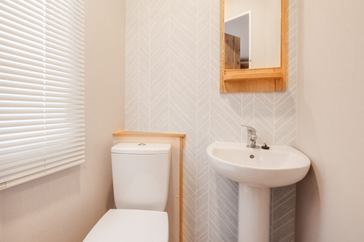 Avon Park, Warwick Road, CV37