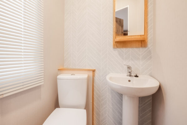 Avon Park, Warwick Road, CV37