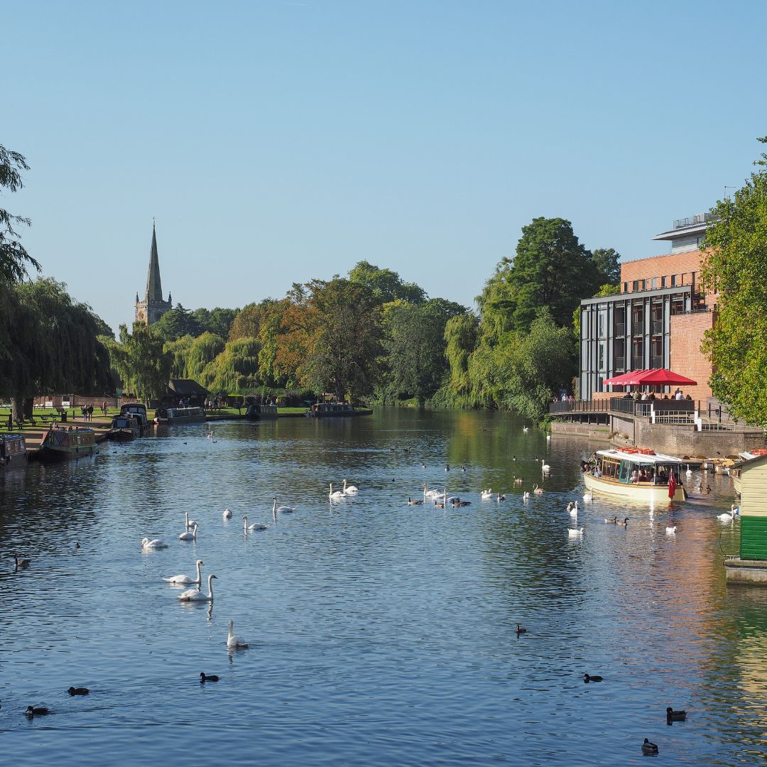 stratford upon avon estate agents Nikki Homes