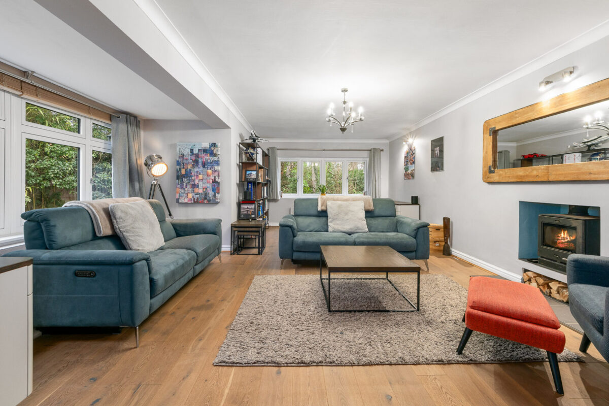 Dickens Heath Road, Shirley, B90