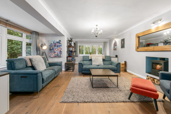 Dickens Heath Road, Shirley, B90