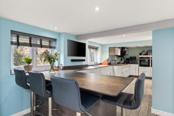 Dickens Heath Road, Shirley, B90