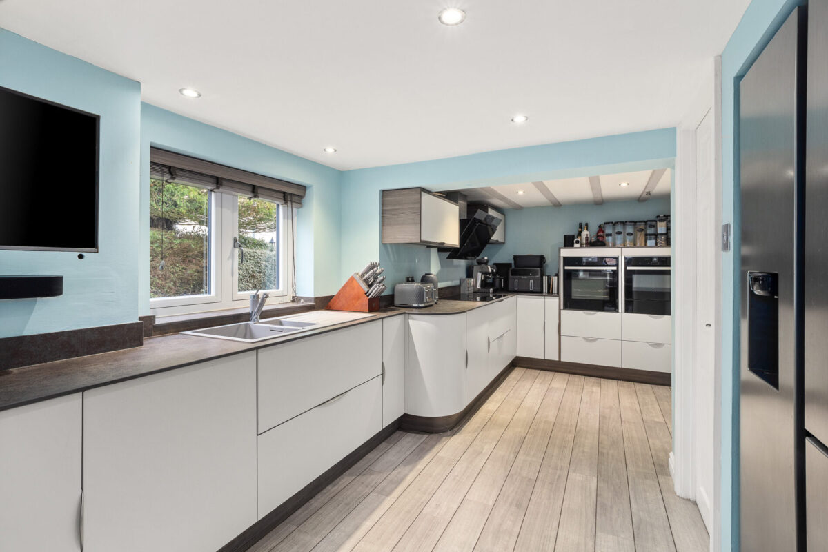 Dickens Heath Road, Shirley, B90